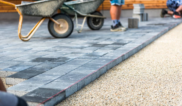 Best Concrete Sidewalk Installation in Spring Hill, FL