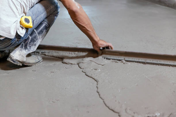 Best Concrete Pool Decks in Spring Hill, FL